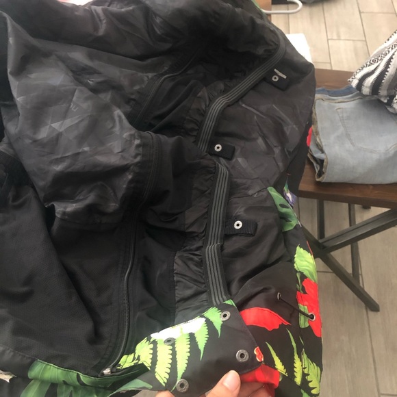 NWT New With Tags Neff Snow Jacket - Picture 8 of 10